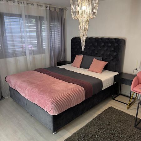 1 Zimmer Wohnung In Ruhiger Lage In Langen 랑엔 외부 사진
